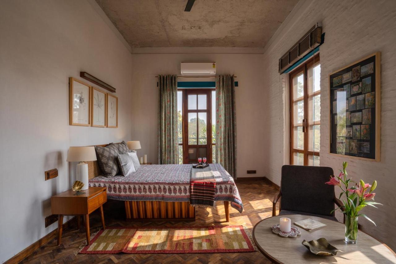 Lohonostays Library Sadhrana Bagh Gurgaon Exterior foto